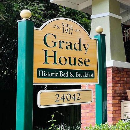 هاي سبرنغز Grady House Bed And Breakfast المظهر الخارجي الصورة