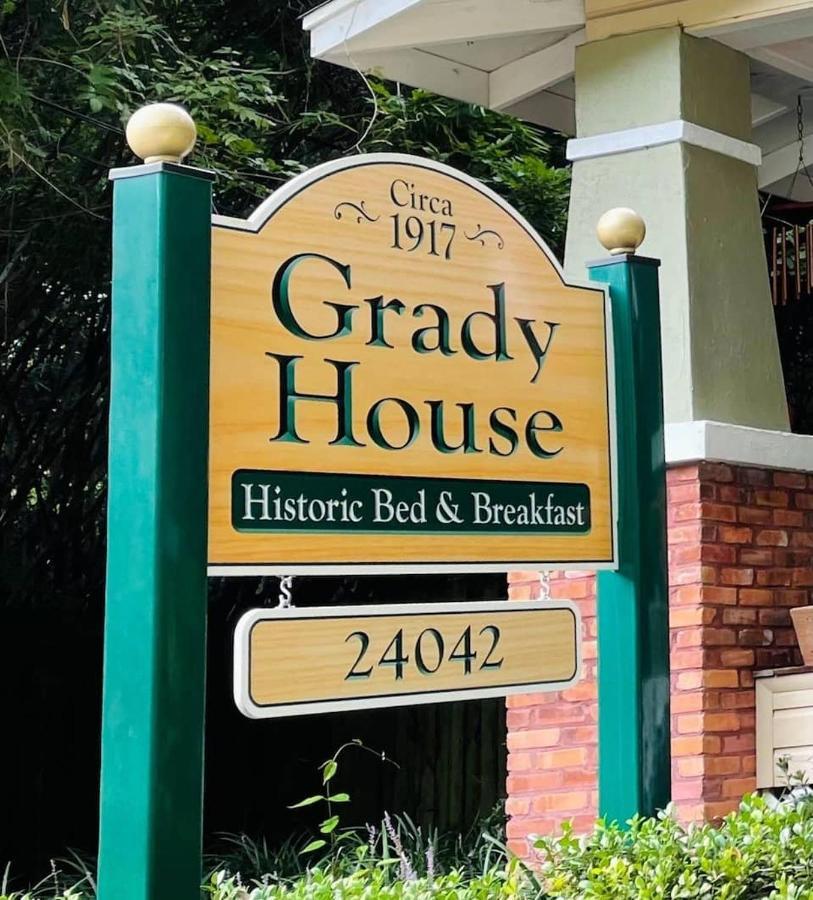 هاي سبرنغز Grady House Bed And Breakfast المظهر الخارجي الصورة