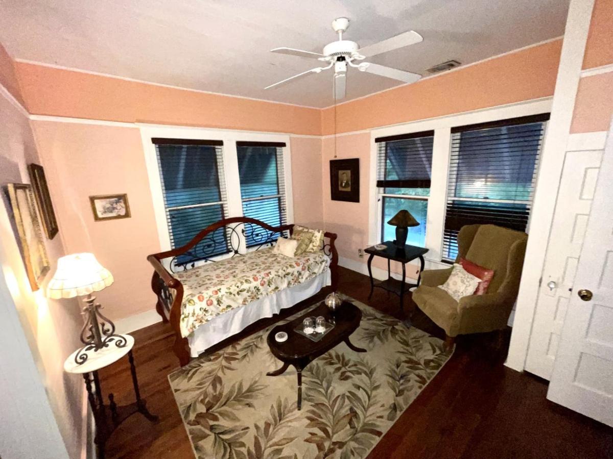 هاي سبرنغز Grady House Bed And Breakfast المظهر الخارجي الصورة